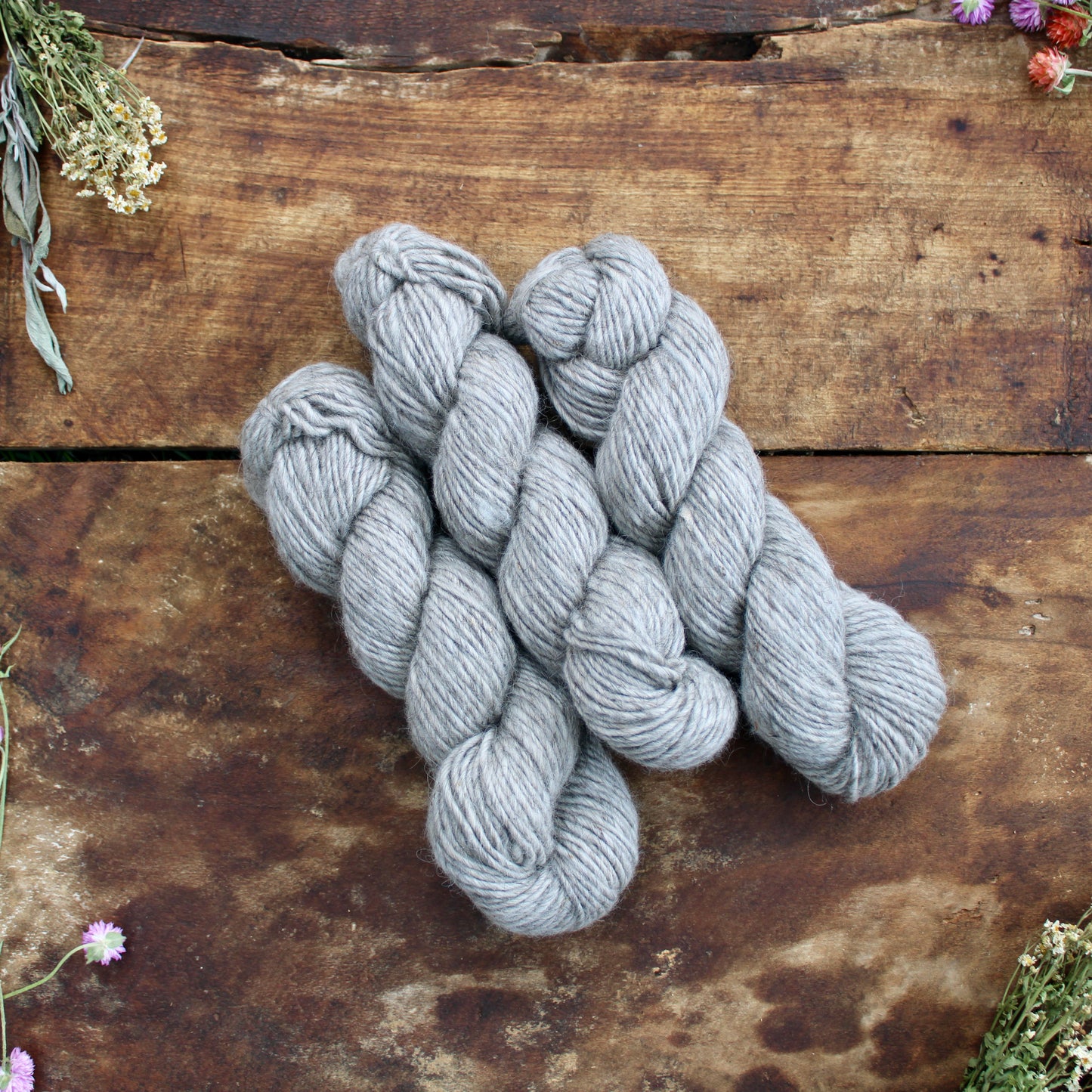 Yearling Oatmeal Grey