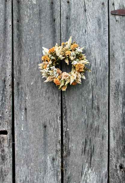 O. Tiny Wreath